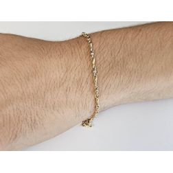 Bracciale maglia Torchon e palline in Oro Giallo e Bianco 18kt foto indossata