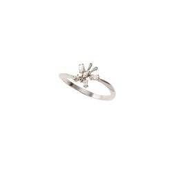 Butterfly Ring with Zircons in White Gold