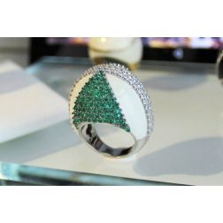 Ring Dome Emeralds