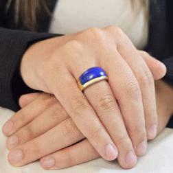 Anello Fascia con Lapis su Oro Giallo foto indossata