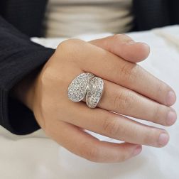 Anello Drop con zirconi Oro Bianco foto indossata