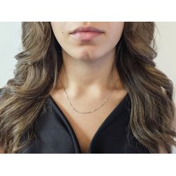 Photo of worn Necklace Veneta 42cm 1mm White Gold