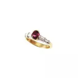 Anello Solitario vintage style con Rubino e Diamanti Oro Giallo e Bianco
