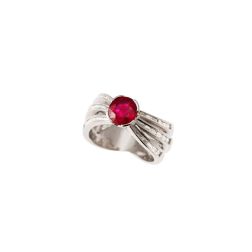 Solitaire with curved bands with surrounded Ruby and Diamonds