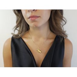 Photo of worn Golf Bag pendant yellow and white gold