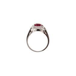 White Gold Solitaire Band Ring with Ruby and Diamonds