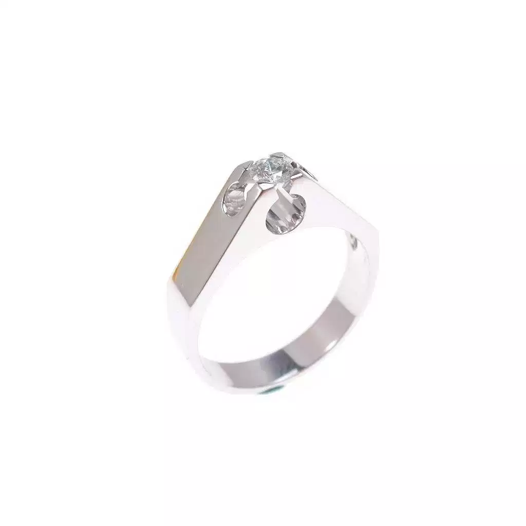Solitario Squadrato a Piramide 0.24ct misura 21