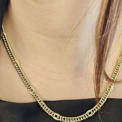 Photo of worn 44cm Chain necklace 2 oval knurled grumetta yellow gold