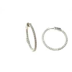 Boccole con 66 Diamanti in Oro Bianco