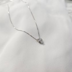 Collana con croce 6 diamanti - Larghezza 6.7mm