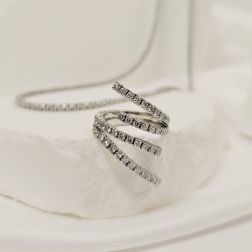 Anello Contrariè Tennis di Diamanti in Oro Bianco