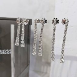 Orecchini Tennis Scalare 3cm con 24 Diamanti