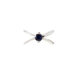 Anello Solitario a X con Zaffiro Blu in Oro Bianco