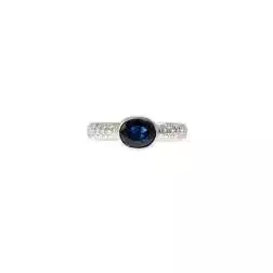 Anello Solitario contornato Zaffiro Blu da 1.324ct e Diamanti
