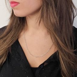Collana 50cm Forzatina in Oro Bianco larghezza 2.3mm foto indossata