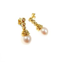 Drop Earrings in Yellow Gold with Akoya Pearls and Diamonds