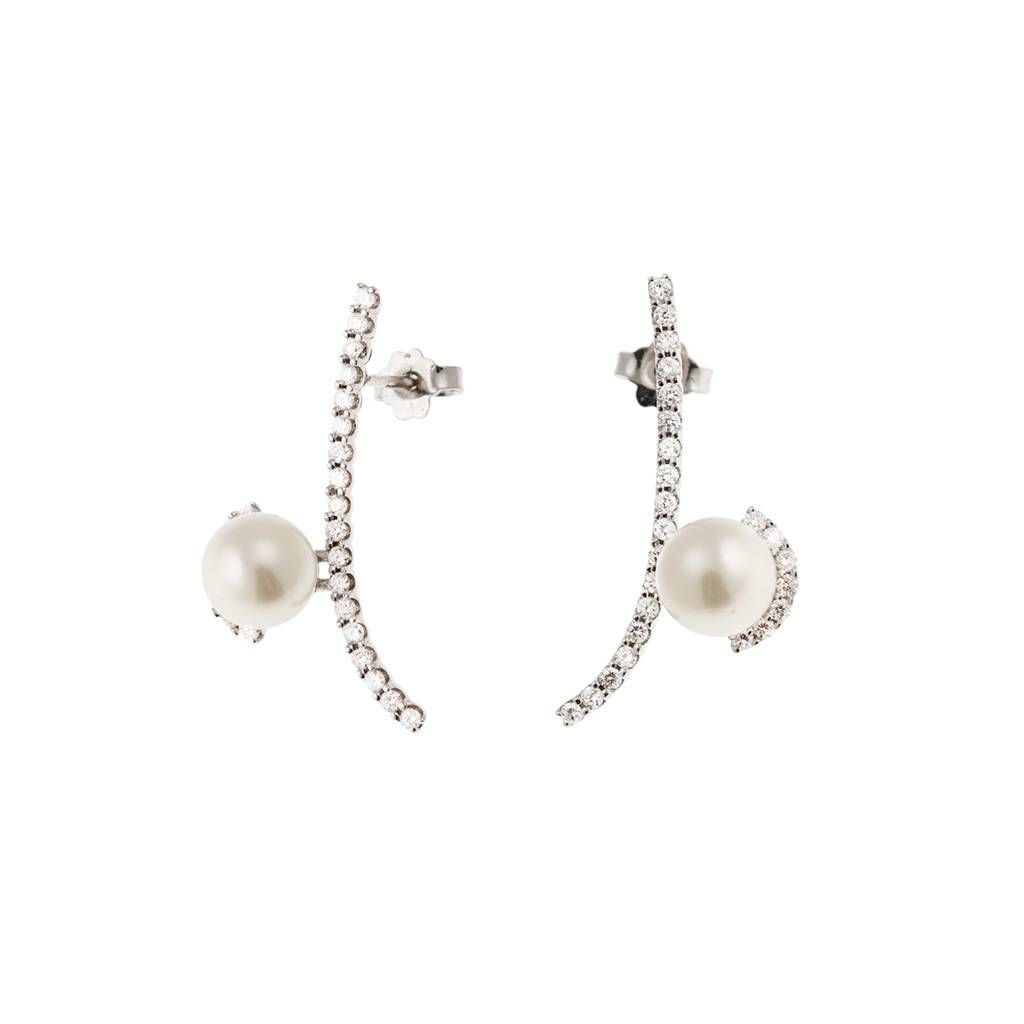 Curved Pendant Earrings with Akoya Pearls and 50 Diamonds