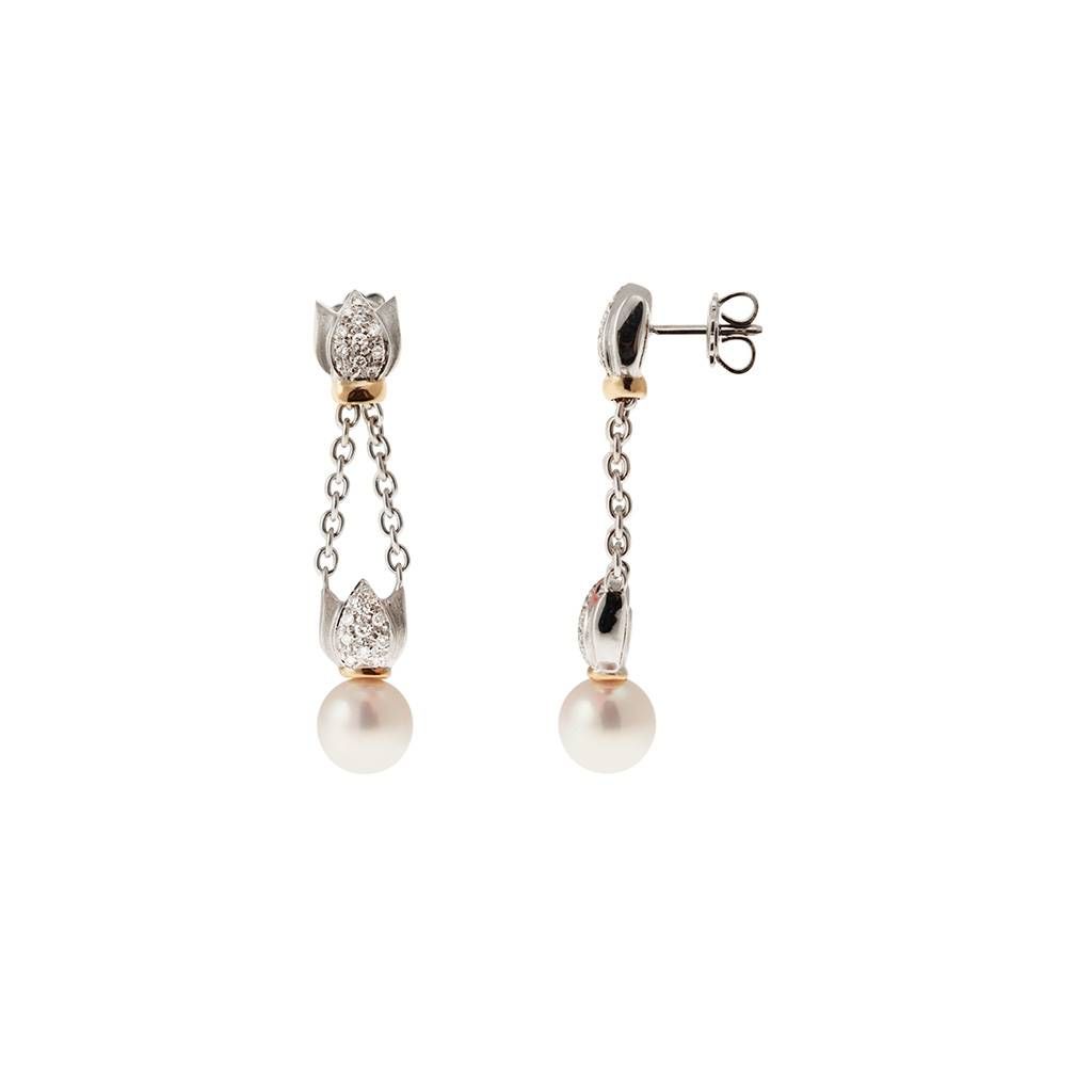 Chain earrings with Akoya Pearls and Diamonds in White and Yellow Gold