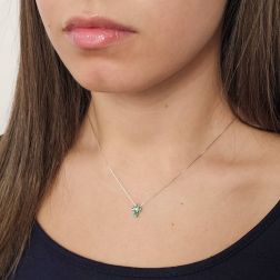 Collana con Croce Smeraldi - Larghezza 6.7mm Veneta 0.7mm foto indossata