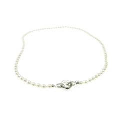 Collana Perle Akoya 4mm chiusura tonda incavata in Oro Bianco