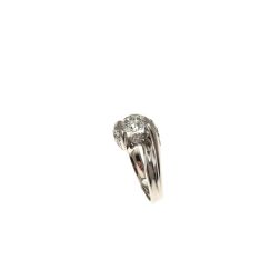 Anello Solitario Contornato "Louvre" doppio Diamante in Platino