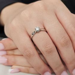 Solitario Band in Platino Diamante 0.47ct GIA foto indossata