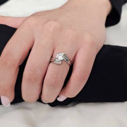 Photo of worn 1.02ct "Louvre" Double Diamond Platinum Surrounded Solitaire Ring