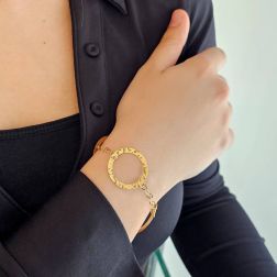 Photo of worn Hammered Circles and Shiny Chain Bracelet in Yellow Gold