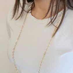 Collana Laccio 89cm catena Brillantata e Martellata in Oro Giallo foto indossata