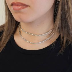 Collana Laccio 70cm catena Lumachina Tubolare Oro Bianco foto indossata