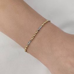 Bracciale Baby Catena 3+1 Sfere e tubetto forato foto indossata