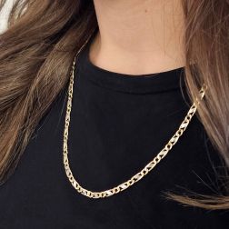 Photo of worn Two tones Figaro Necklace 50cm x 4mm
