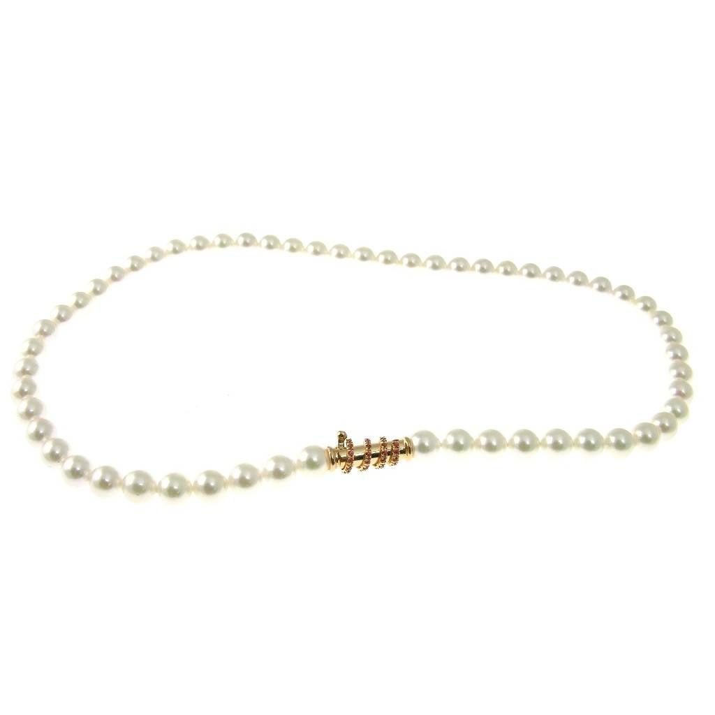 Collana Perle Akoya chiusura a spirale con Zaffiri Mandarino
