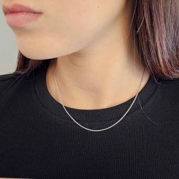 Photo of worn Platinum faceted ear of corn chain necklace 40cm x 1.10mm