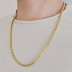 Collana 61cm Tubolare Chicchi Oro Giallo indossata