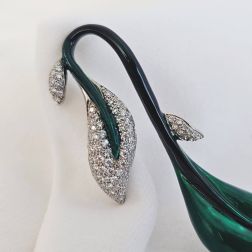 Dark Green Leaf Charm in 18kt White Gold and Diamonds