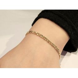 Photo of worn Faceted Figaro link bracelet 3.50mm