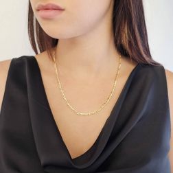 Collana 50cm x 3.20mm a catena 3+1 Oro Giallo foto indossata