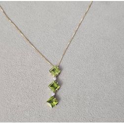 Trilogy Peridot Carré and Diamond on Venetian Necklace
