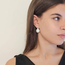 Tennis-style drop earrings with Fresh Water Baroque Pearls and 10 Diamonds