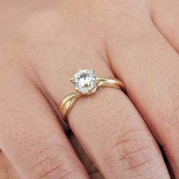 photo of worn Vine Solitaire Ring with Round Zircon in Yellow Gold