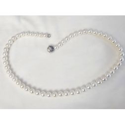 Collana Perle Akoya chiusura Gancio Tondo con Zaffiri Blu e Diamanti