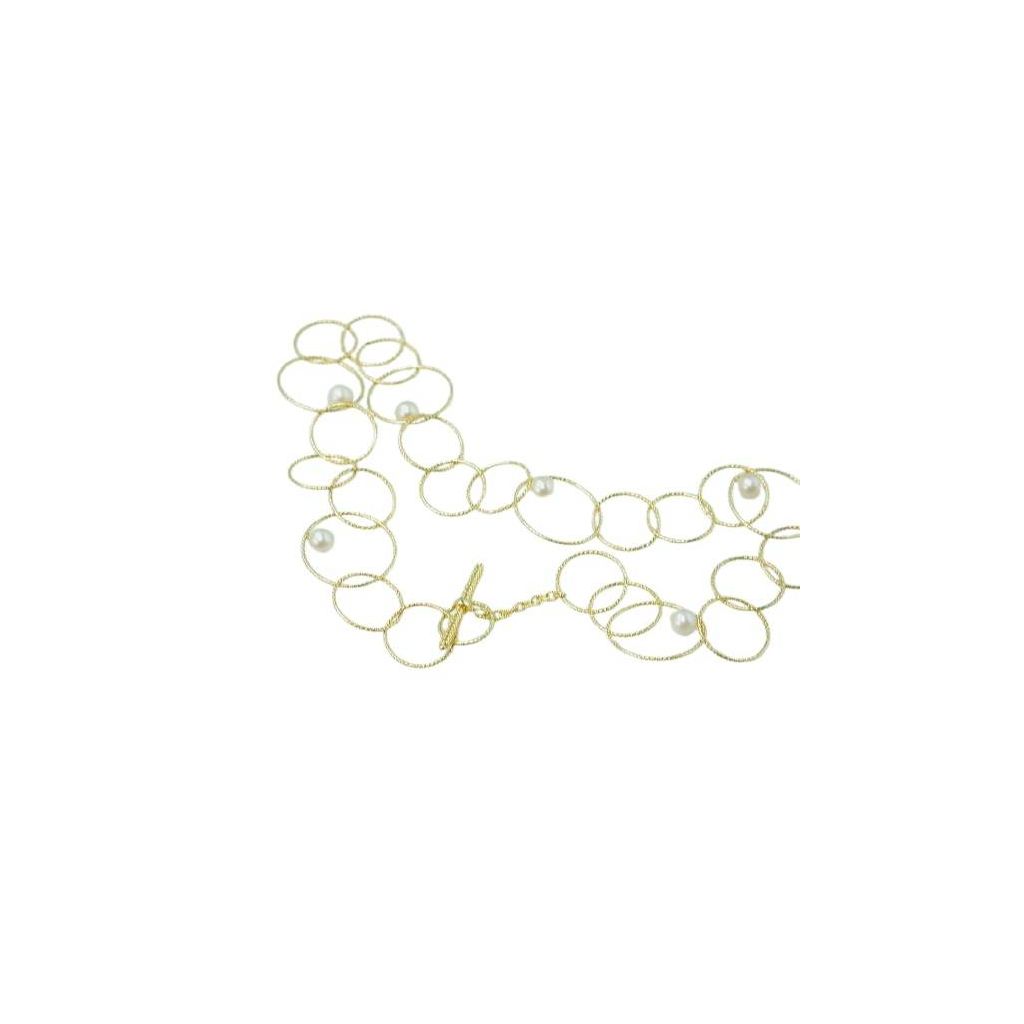 Circle Necklace with Pearls