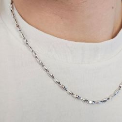 Photo of worn 50cm Tubolar Chain Necklace in white gold