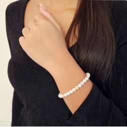 Bracciale Perle Scalare Oro Giallo foto indossata