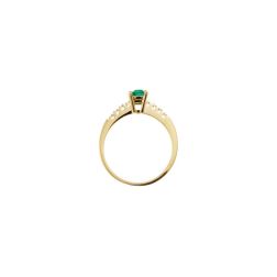 Solitaire Ring with Octagonal Emerald and 8 Diamonds