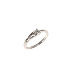 White gold Triangle Engagement ring