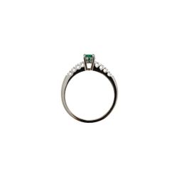 Anello Solitario Smeraldo Ovale e 8 Diamanti in Oro Bianco