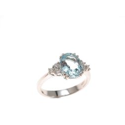 Anello Solitario con Acquamarina 10mmx8mm e Diamanti