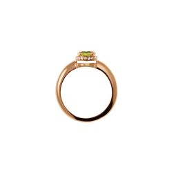 Round Solitaire Ring with Peridot and 18 Diamonds in Rose Gold